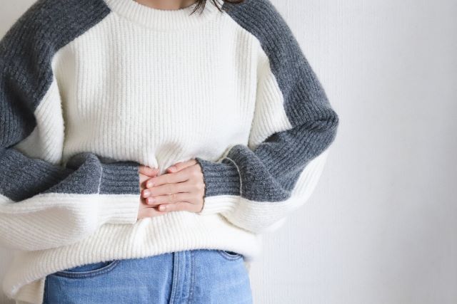 胃が痛い、背中が痛いのを1時間で治した例。コーヒー・甘い物で胃がダメになるので要注意！