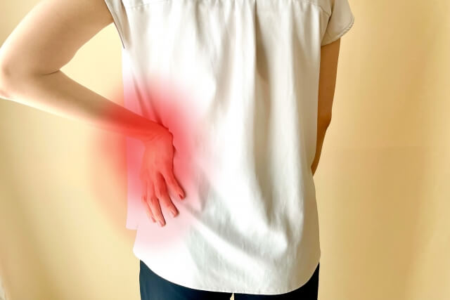 子供の腰が痛い、背中が痛いのは鍼1回で治った。抗生物質・ビタミン剤で肝臓がやられ、途中覚醒の症状が現れる。永遠に扁桃腺炎を予防する薬膳も紹介します。