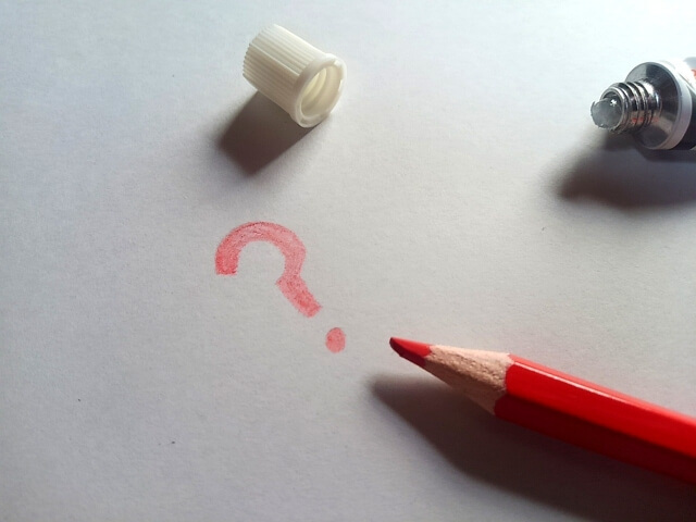 目やにが多い、尿に泡が多い、手が裂けて出血するのは治り、乱視が改善されて、鼻水がのど奥に垂れるのも減った。アトピー性皮膚炎の痒みは半分まで改善。