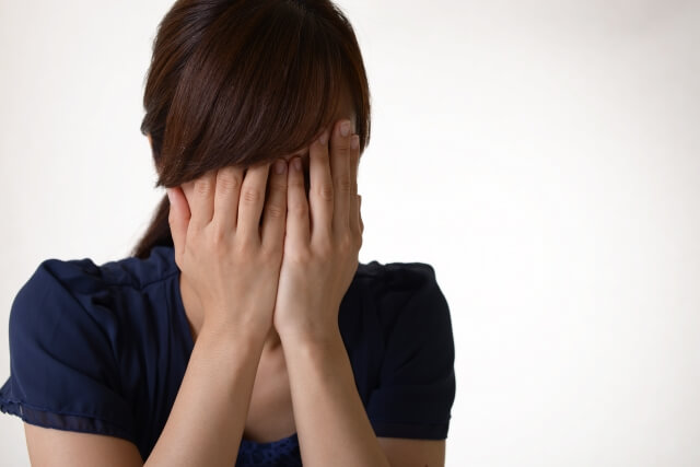 生理不順、生理痛からはじめ、女性ホルモン剤の副作用で乳がんになったのに、なぜ自分が乳がんになったのかも分からない患者。