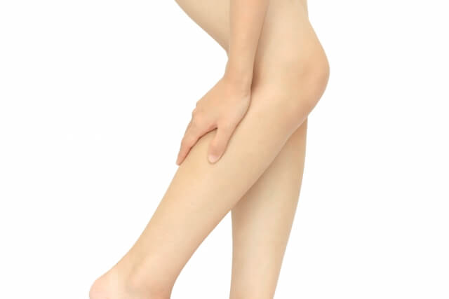 足の違和感・何かくっついたものが鍼２回で取れた例