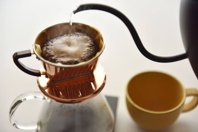 コーヒーは体に悪い?検証した人がいた