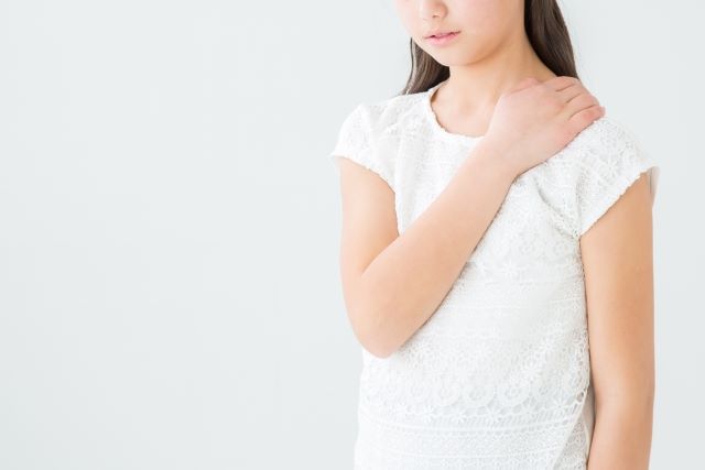 子供は肩こりがないはず！